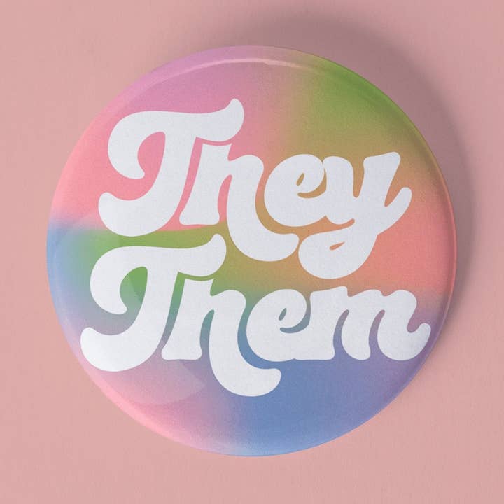 Pronome Pinback Buttons per la vendita all'ingrosso da parte di Sleepy Mountain