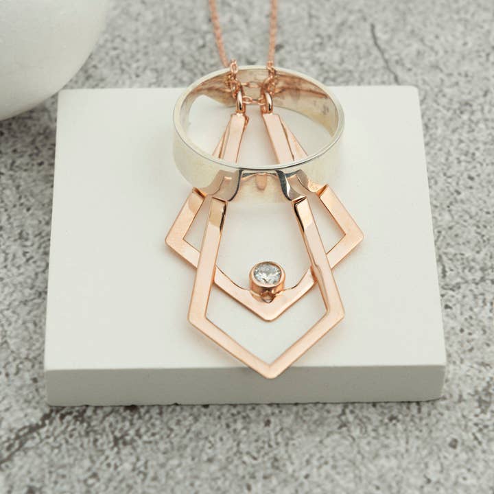 Gowa Design - Vente Supports et présentoirs à bijoux - Porte-collier