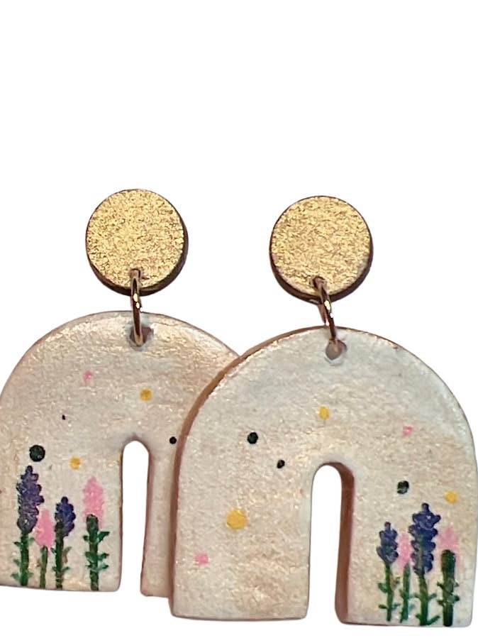 Malede buedingle øreringe for engroshandel hos Maia Sol Designs