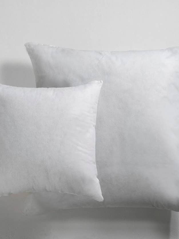 Garnissage de coussin - différentes tailles pour la vente par Maison Evelyne Prélonge