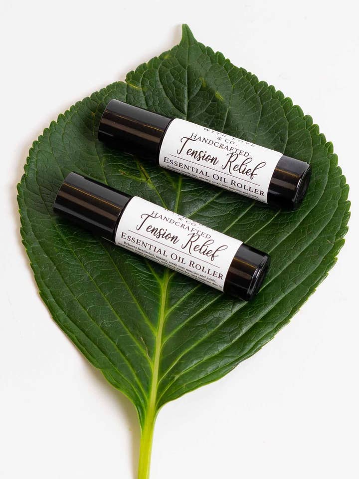 Bottiglia Tension Relief Roller per la vendita all'ingrosso da parte di With Love & Company