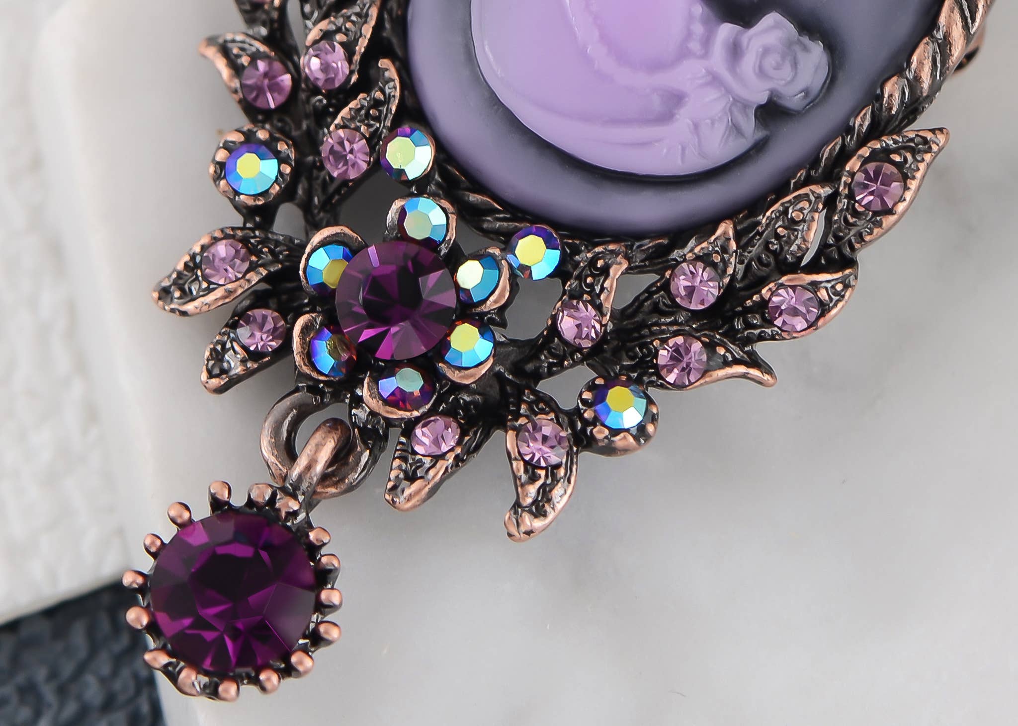 AK Brand - Wholesale Brooch - Vintage Victorian Cameo Brooch Maiden Flower Ribbon Bow51