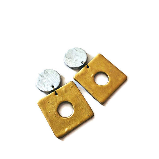 Sassy Sacha Jewelry - Venta al por mayor Pendientes colgantes - Pendientes Grandes y Atrevidos de Declaración Artística Hechos a Mano y Pintados en Púrpura y Turquesa - "Jess"5