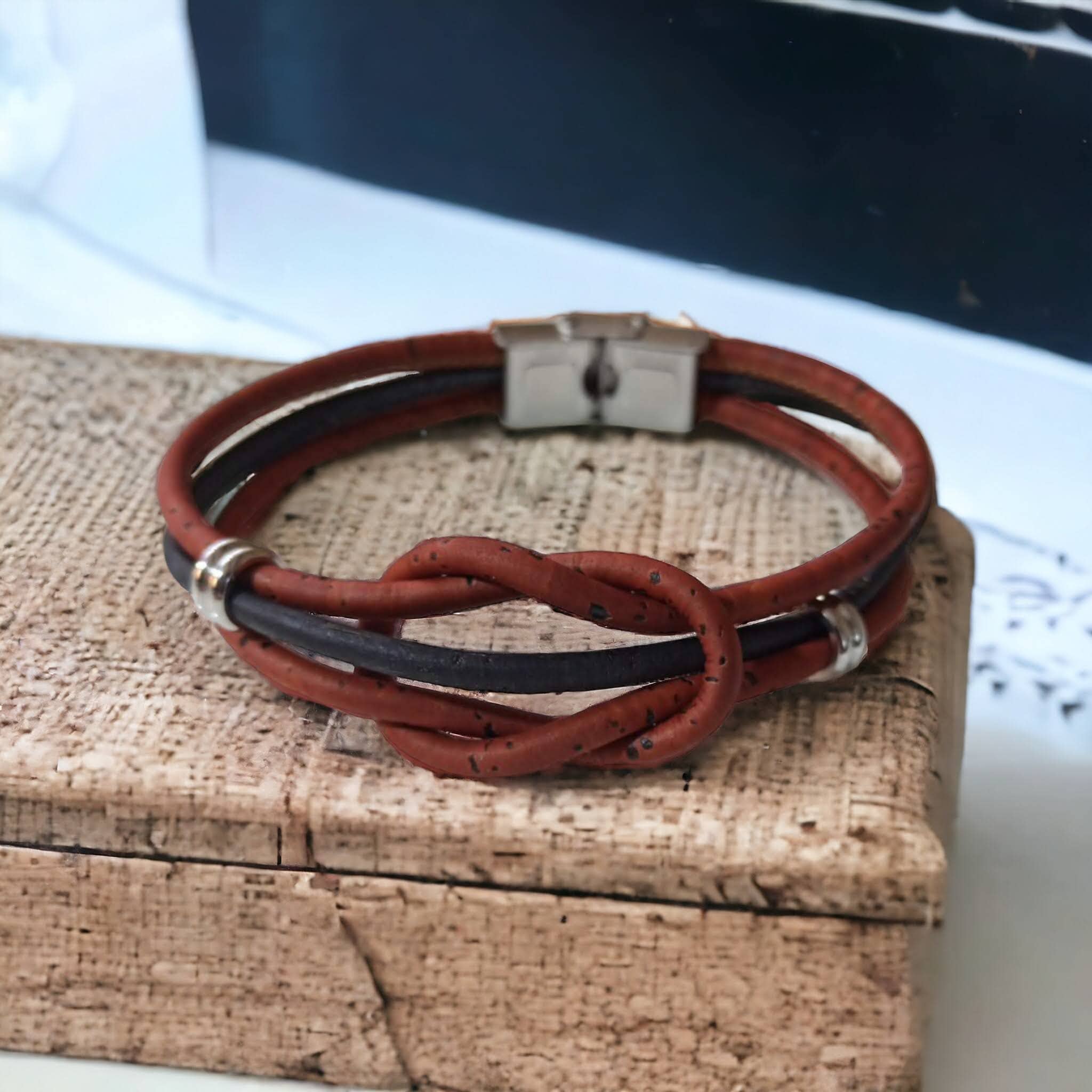Karmyliege - Wholesale Jewelry - Men's - Yaël men's cork bracelet - Natural jewelry3