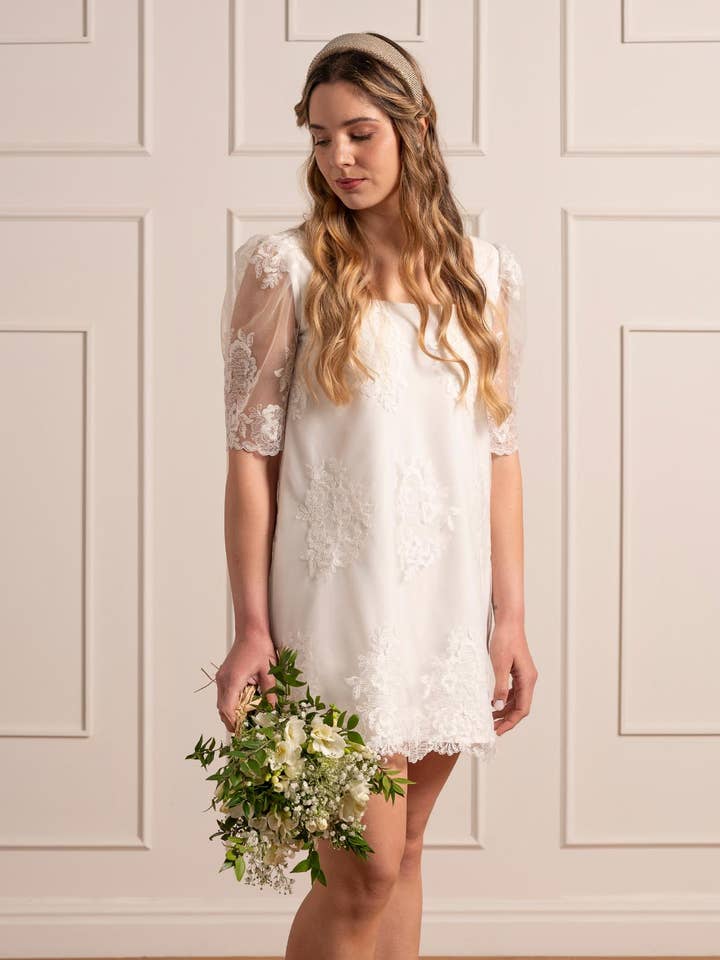 Gabry kort brudekjole for engroshandel hos Elodie