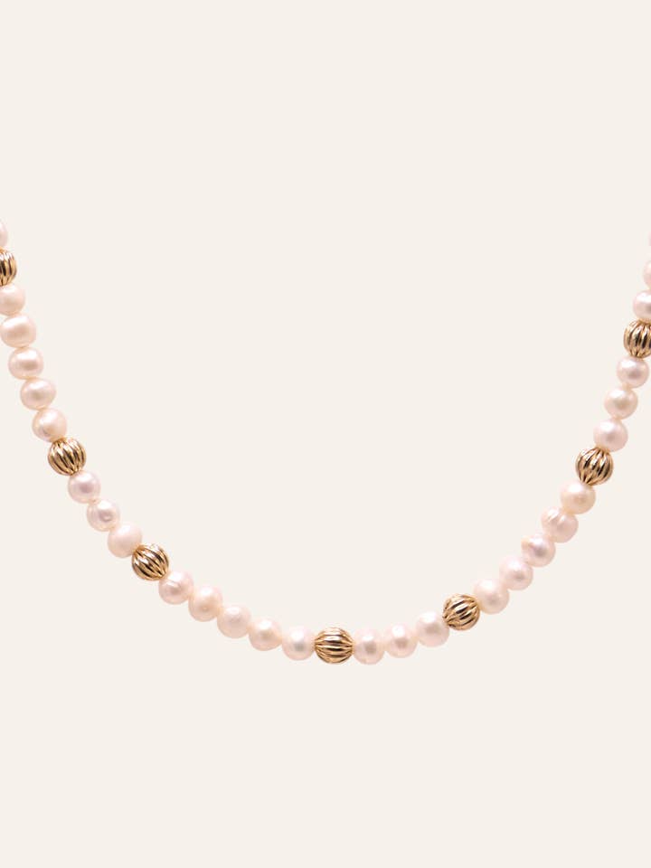 Collana Flora per la vendita all'ingrosso da parte di Aglaia