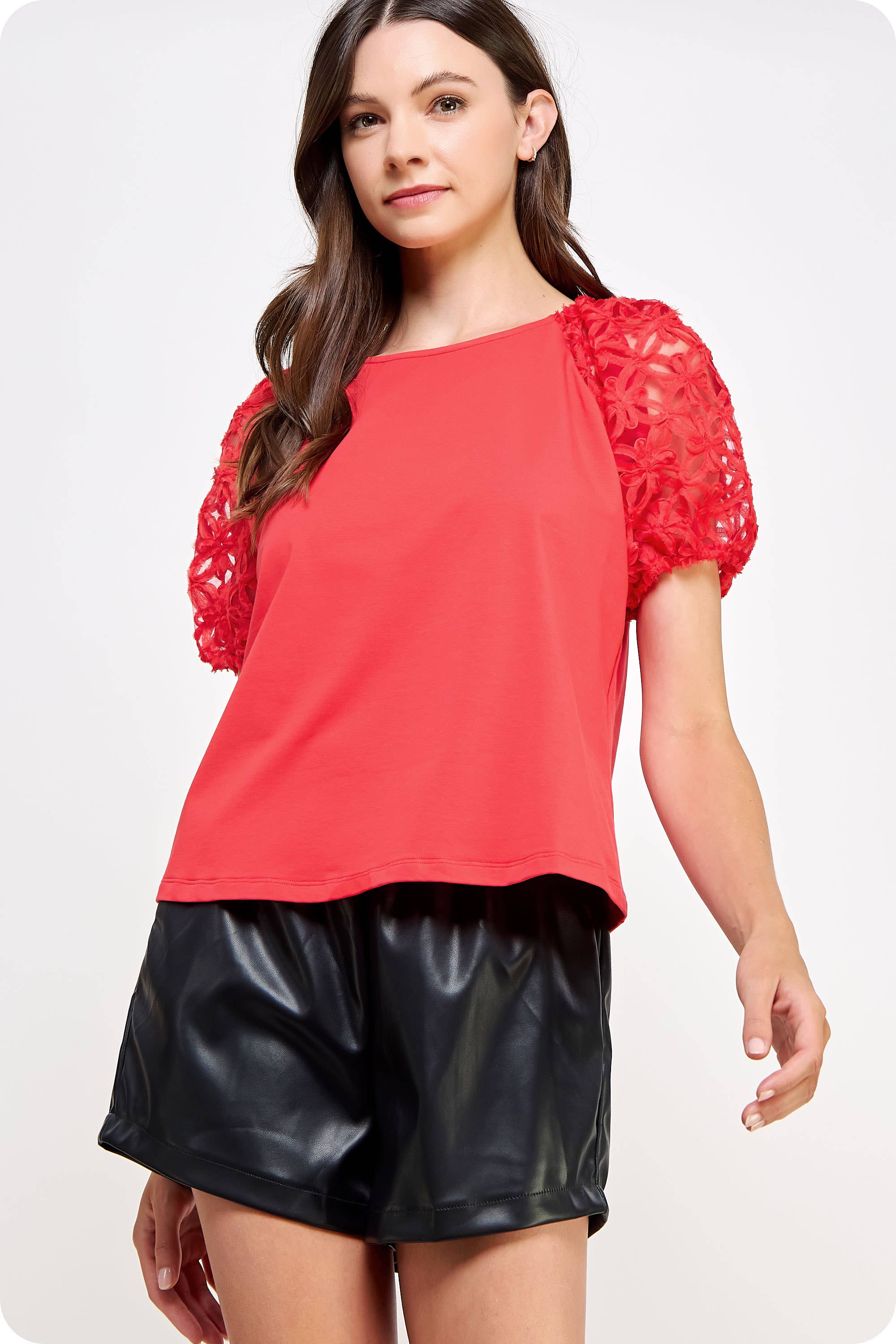 Strut & Bolt - Vente Haut en maille – femme - T-shirt en tricot à manches courtes à texture florale 3D8