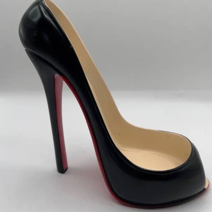 High Heel Bottle Holder for wholesale by Naturally Gifted