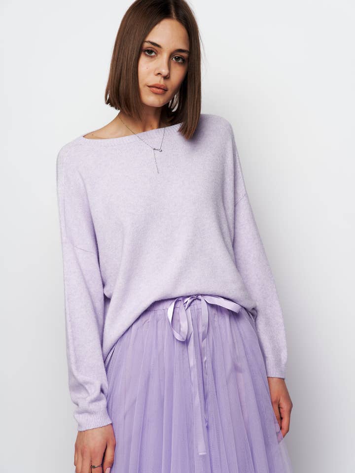 Chelsea – Viscose Blend Sweater In Lilac for wholesale by Y LONDON