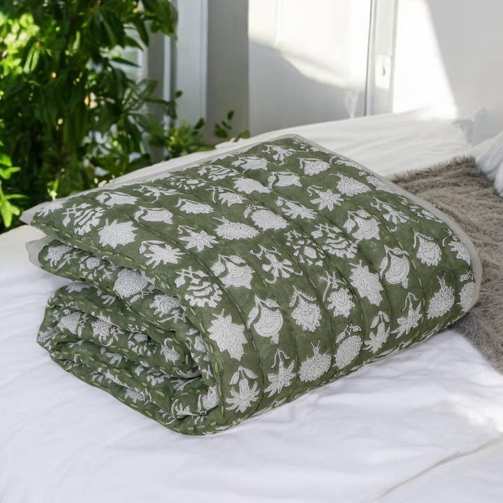 Eyda Homes - Wholesale Throw Blanket - Block Printed Kantha Quilted Cotton Throw Blanket