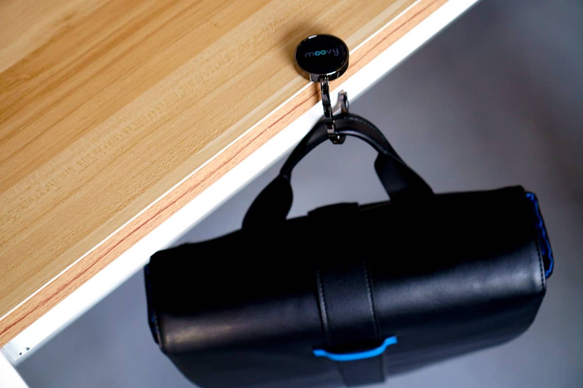 MOOVY - Wholesale Purse Hook/Hanger - Women's - Bag hanger4