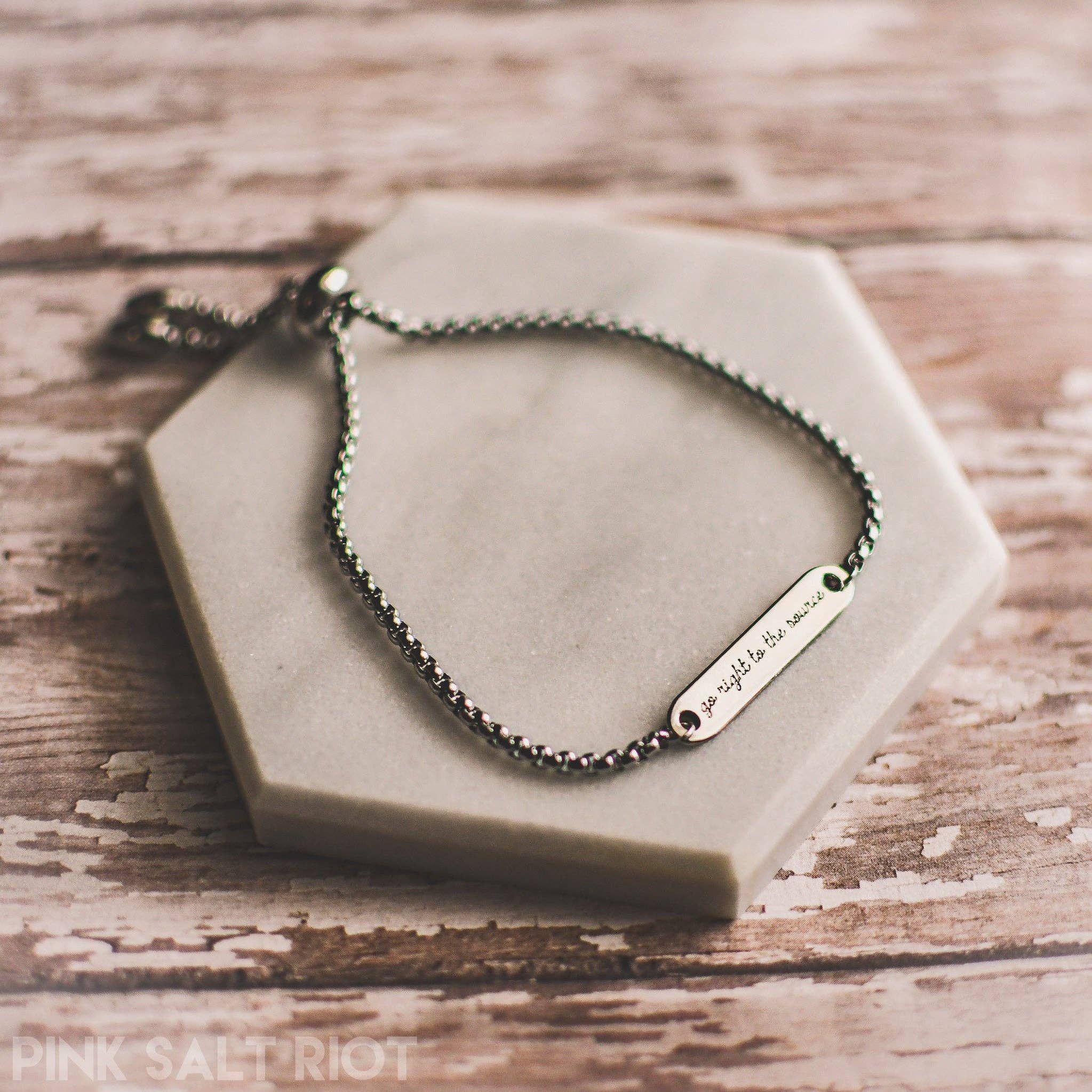 Pink Salt Riot - Venta al por mayor Pulseras de abalorios/colgantes - Pulsera deslizable con barra de plata Just Ask Jesus2