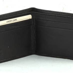 Portefeuille mince à double plis # : 697 pour la vente par Leather Impressions Inc