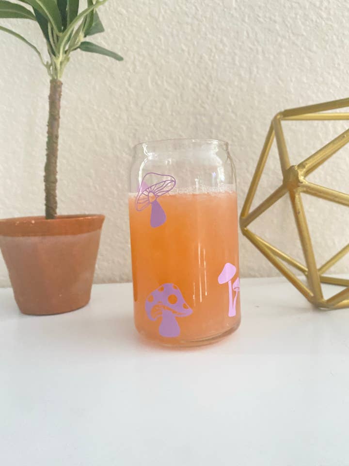 Lila svampar 16 oz. glasburkkopp för wholesale av Will + Vivi