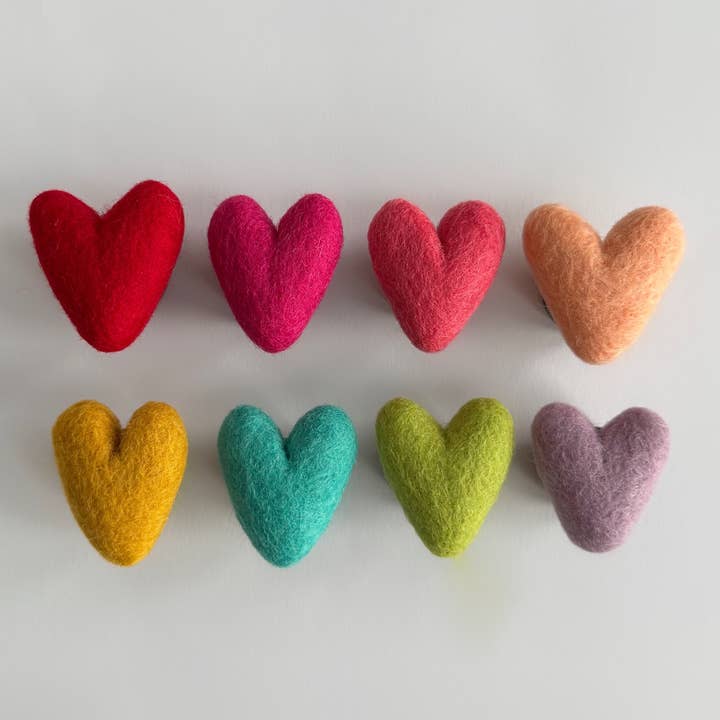 Heart Vent Clip and other Purchase Wholesale ventas colchas. Free Returns & Net 60 Terms on Faire trending on Faire.