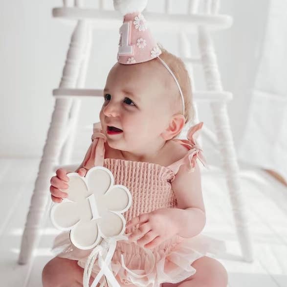 Nash and Willow - Wholesale Party hat/crown - Daisy applique felt hat2