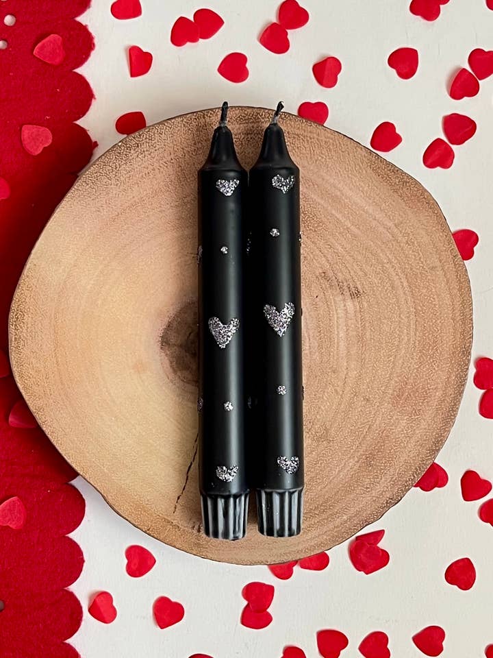 SORT Dip Dye Taper Lys Med SØLV Glitter Hjerte for engroshandel hos Dot Home Aroma