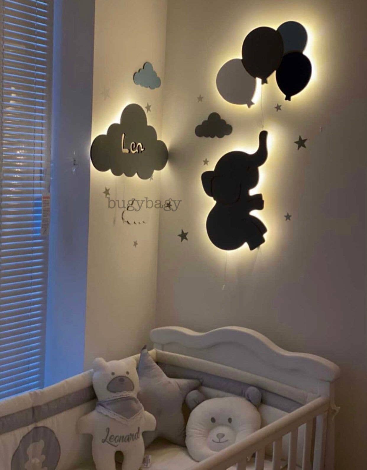 può fare tutti i colori Lampada da parete con 4 palloncini per cameretta bambini  Decorazione da parete per nursery in vendita all'ingrosso su Faire6