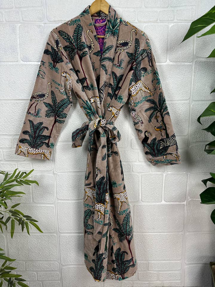 Chaqueta kimono unisex de terciopelo de lujo, reversible, línea de seda para venta al por mayor de The Eastern Loom