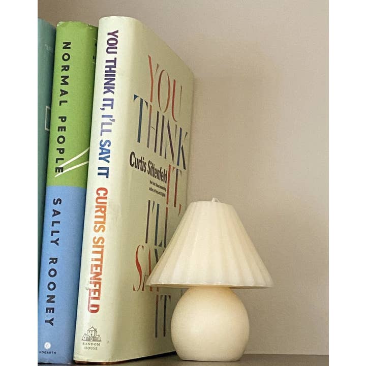 YUI BROOKLYN - Venta al por mayor Velas de diseño llamativo - Vela grande con forma de lámpara de soja y cera de abejas3