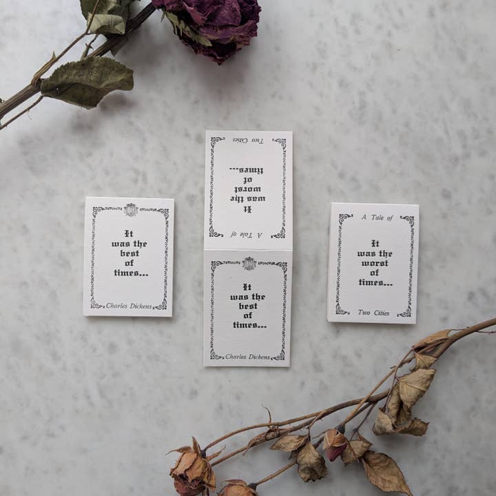 Marque-page magnétique Letterpress "Tale of Two Cities" pour la vente par Tussie Mussie Press