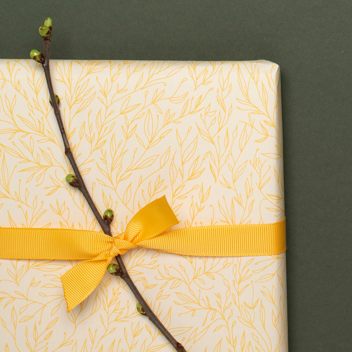 My Pretty Circus - Wholesale Flat Wrap - Spring wrapping paper, yellow, double-sided recycled paper3