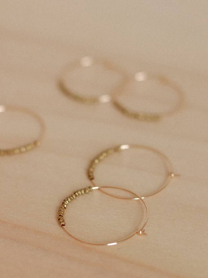 MINI AROS DORADOS para venta al por mayor de Goldie Jewelry