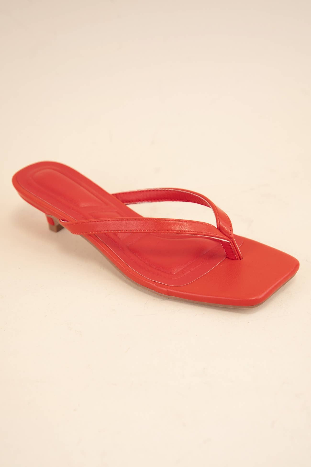 Oliccui - Wholesale Low Heels - Women's - SQUARE TOE THONG STRAP KITTEN HEELS3