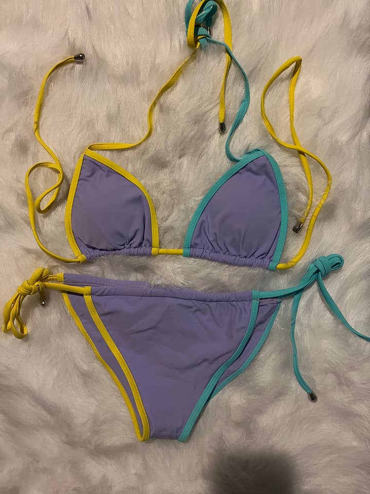 Multi-Color Swimsuit Set for wholesale by QueenShit Cosmetics