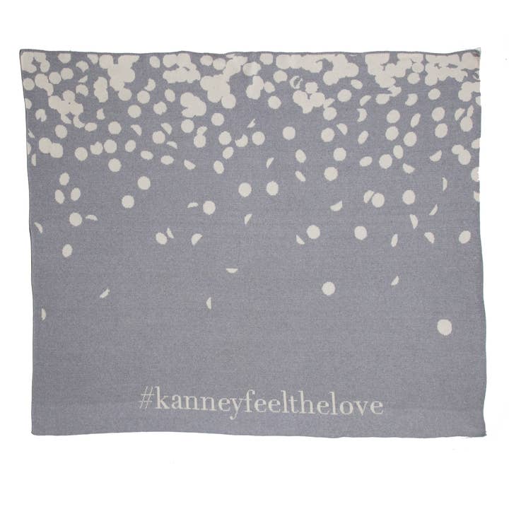 In2Green - Wholesale Throw Blanket - Personalized Confetti Wedding Throw Blanket