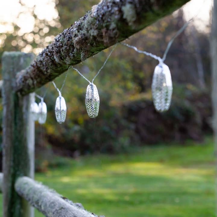 Allsop Home & Garden – wholesale String lights – Marrakesh Metal Solar String Light - Silver Star