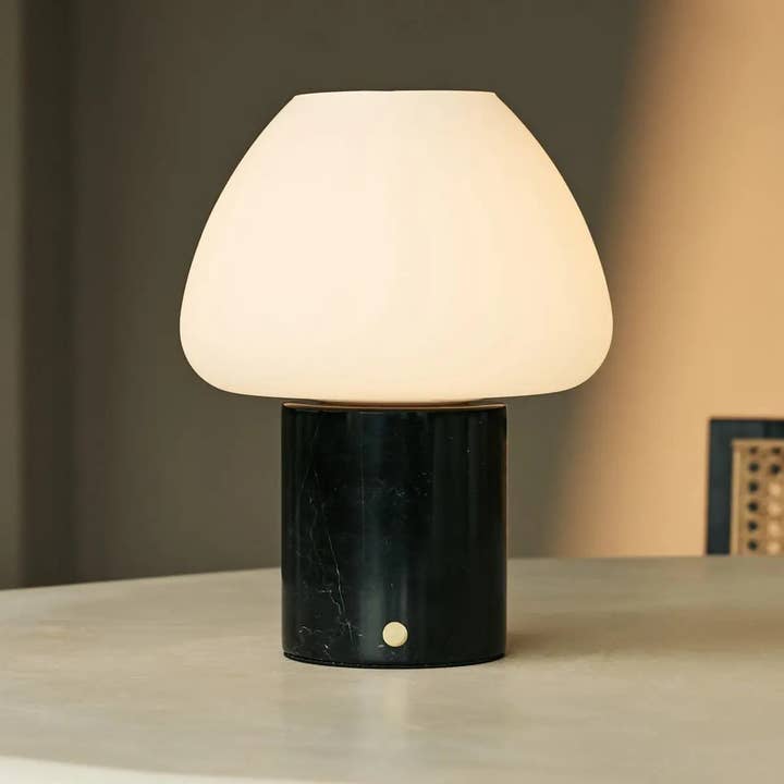 Tavellio - Wholesale Accent/Desk Lamp - Ostade Black / Nero Marquina – Unique Marble Rechargeable Table Lamp with 3 Light Colors & Dimming Function1