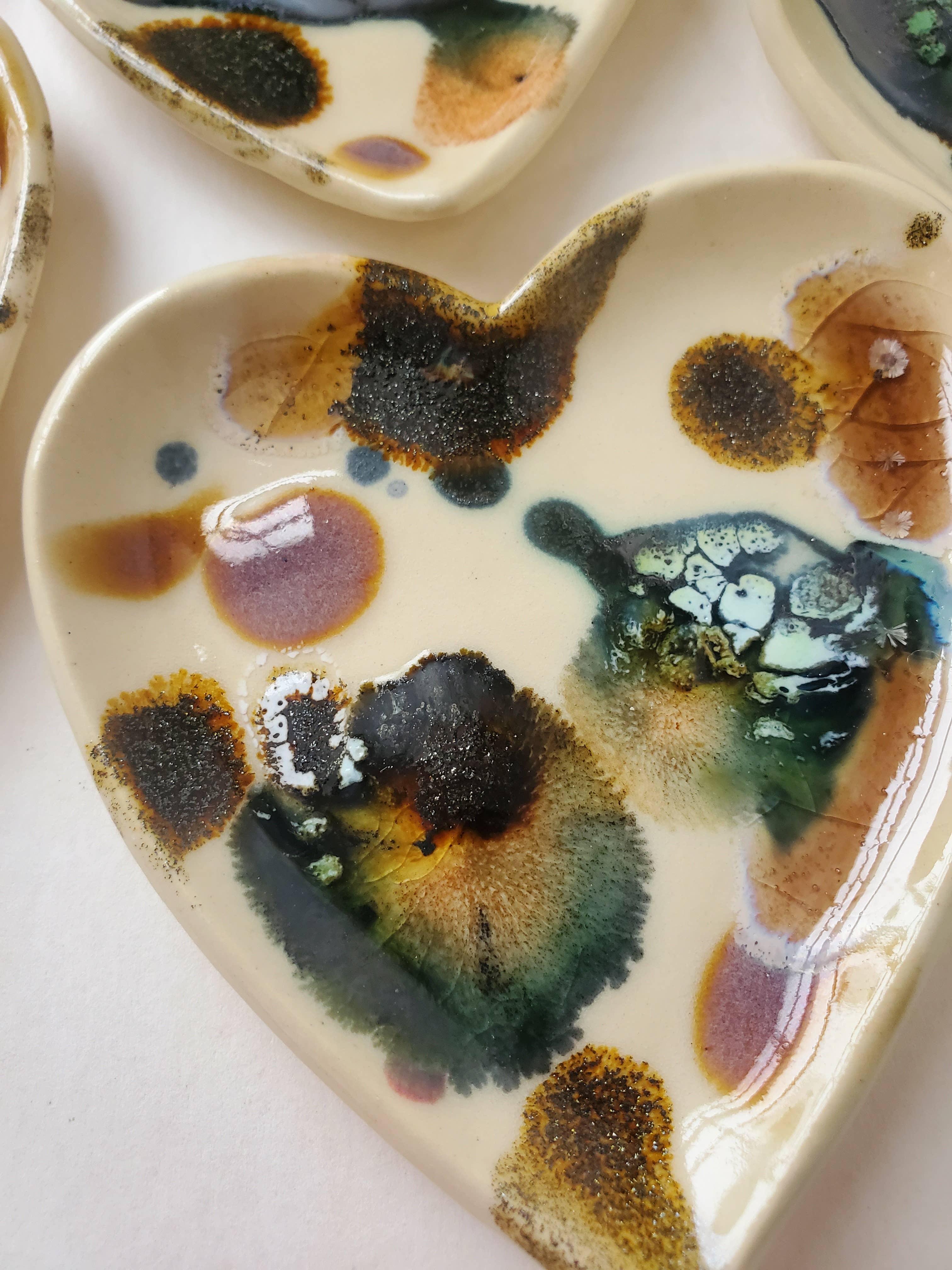 CURIOUS CLAY - Wholesale Jewelry Dish - heart ring dish6