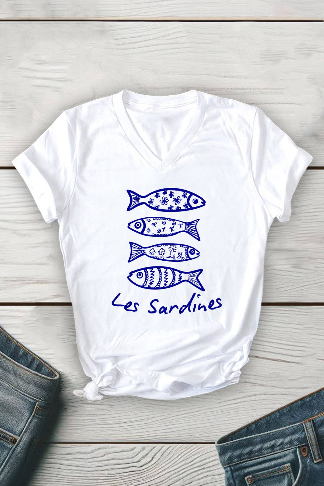 Top Avenue – Großhandel T-Shirt (Grafikdruck) – Unisex – Les Sardines Unisex V-Ausschnitt T-Shirt