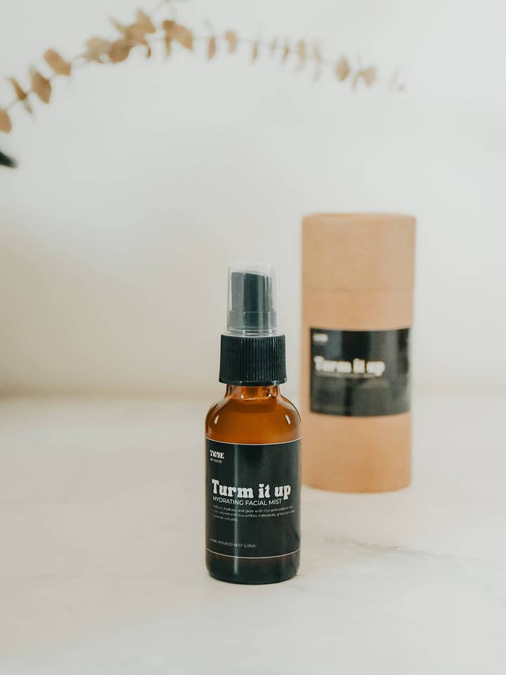 Turm it Up - Fugtgivende Ansigtsmist for engroshandel hos True by Katie