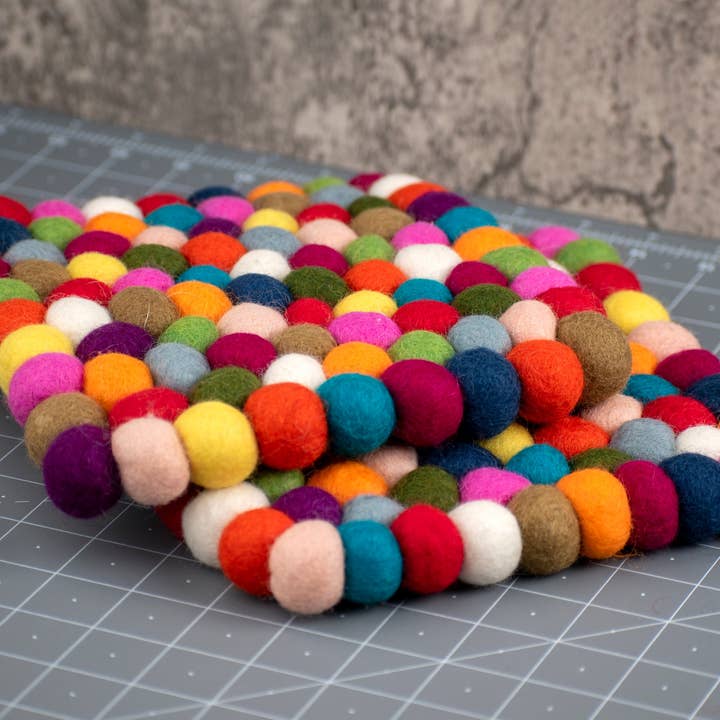 Reefelt - Wholesale Trivet - Multicolor Felt Ball Trivet - 8" Square3