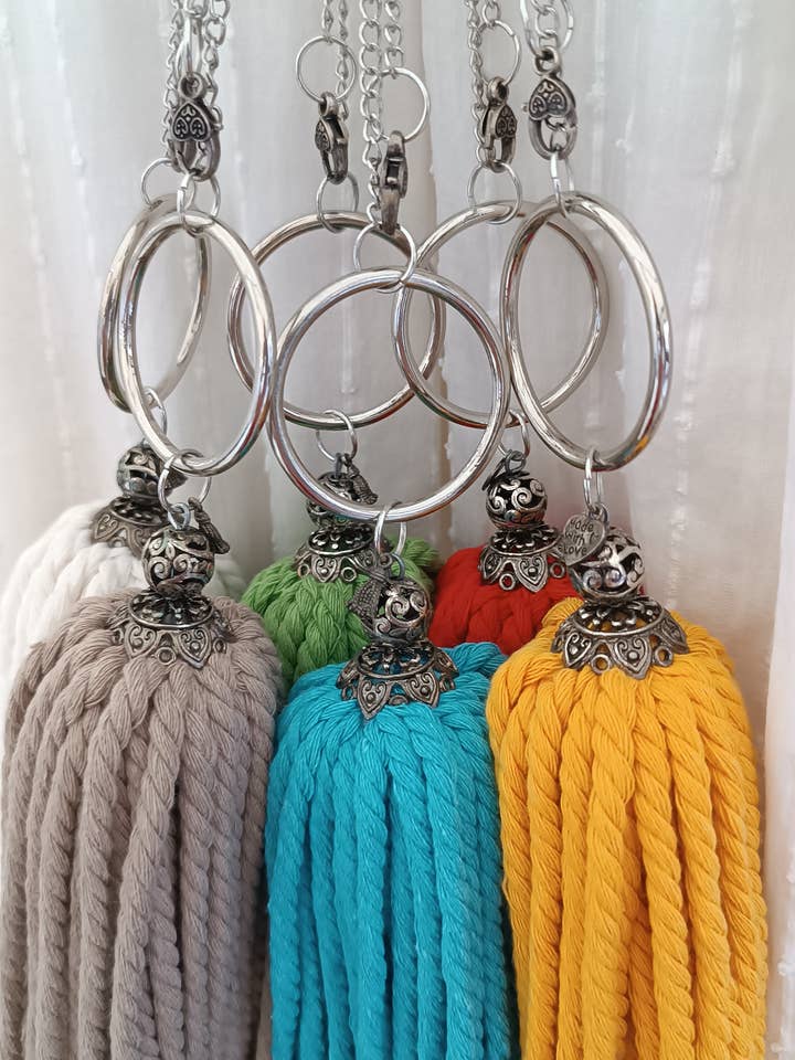 SARA- Tassel for Curtains, Doors or Furniture para venta al por mayor de Tassel and Co
