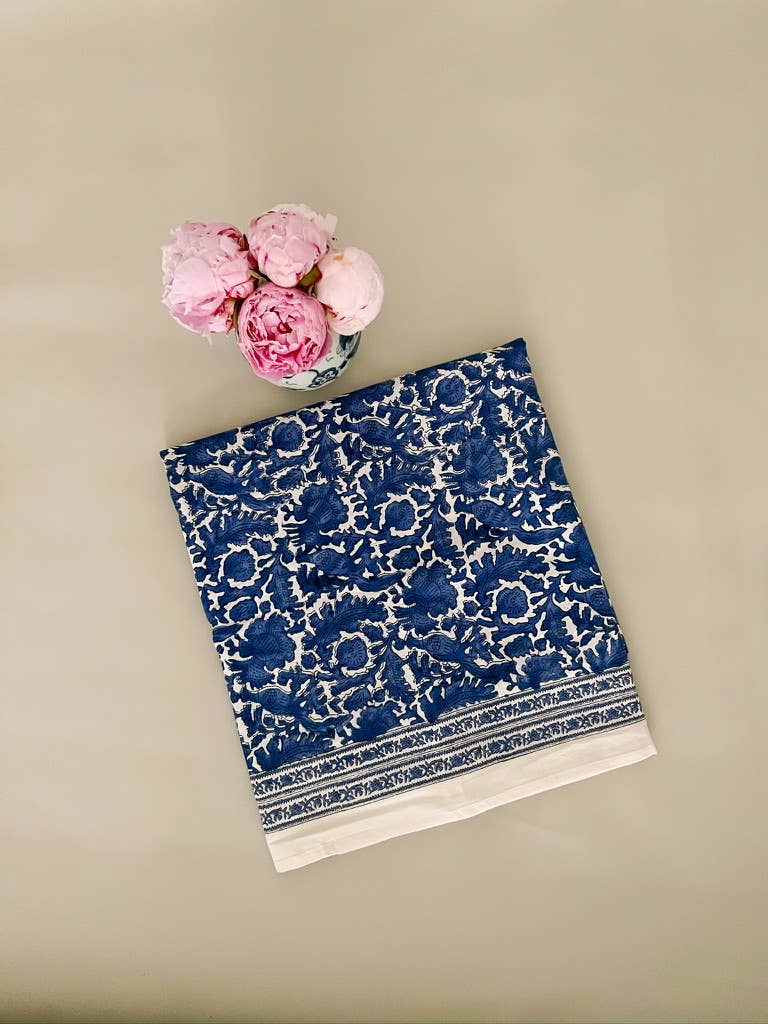 Don Lino - Wholesale Tablecloth - Cobalt blue bird print tablecloth, 72 x 108 in