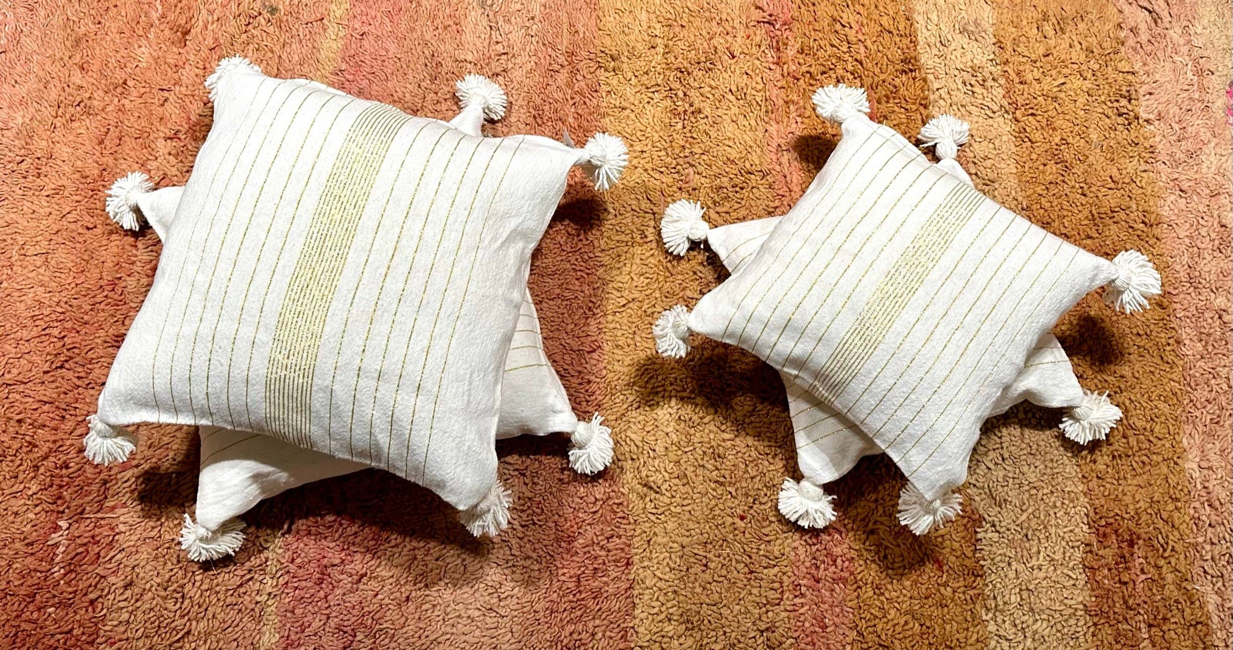 SOUK in the CITY - Vendita all'ingrosso Cuscini decorativi - Cuscini a righe bianche e dorate - bifacciale9