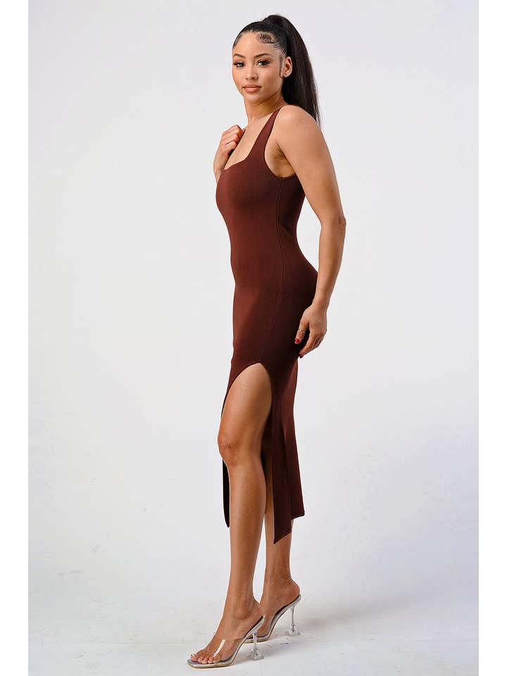 Evenuel - Wholesale Jurk - Dames - Bodycon bandage jurk in bruin