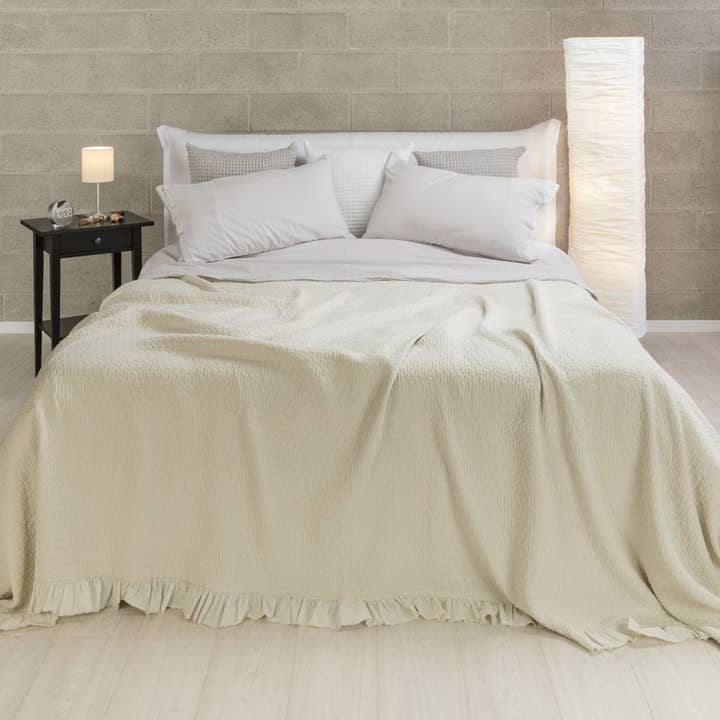 UNOCASADESIGN - Wholesale Deken - Vigo Stonewashed katoenen sprei met ruches34