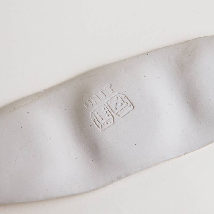 unit65 - Wholesale Serving plate - The Colorful Pod Dish 7