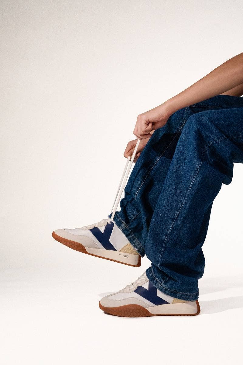 KEH-NOO - Wholesale Lifestyle Sneakers - Men's - The Ambassador: Timeless lifestyle sneakers, Italian design37