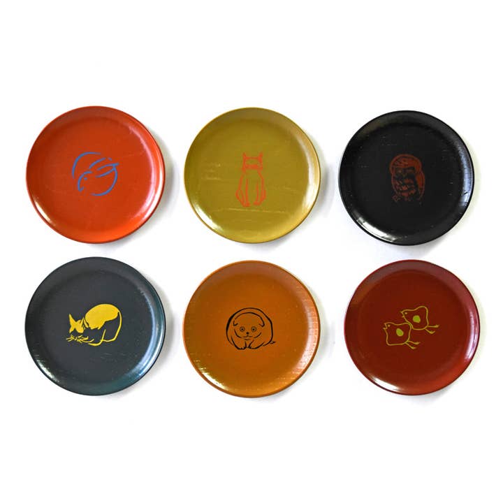 isuke - Wholesale Serving Plate - Small Plate "Animal" | Handcrafted Japanese Wooden Plate7