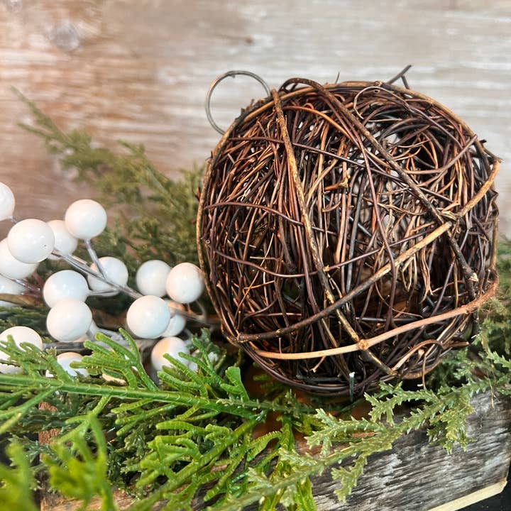 Wholesale Home Decor - Wholesale Decorative tabletop object - Angel Vine Balls 4in Set 3