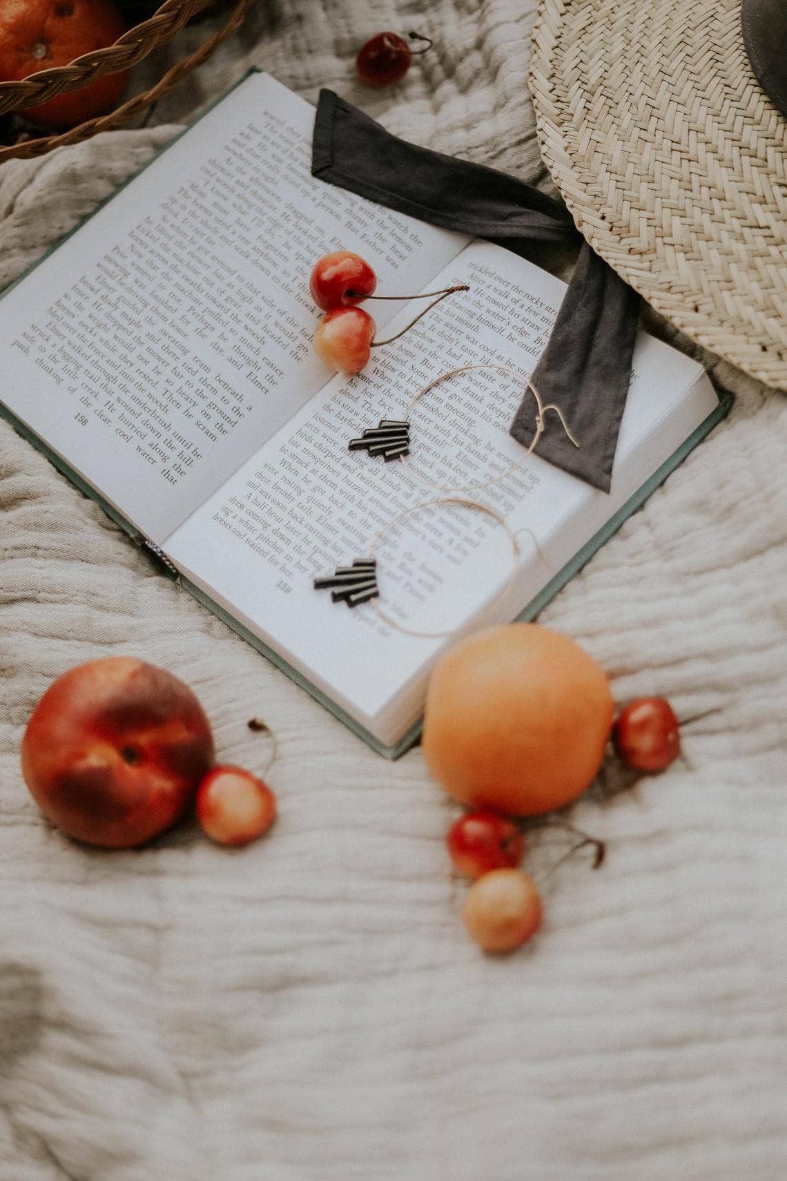 Goldie Jewelry - Wholesale Dangle Earrings - OCCULT HOOPS3