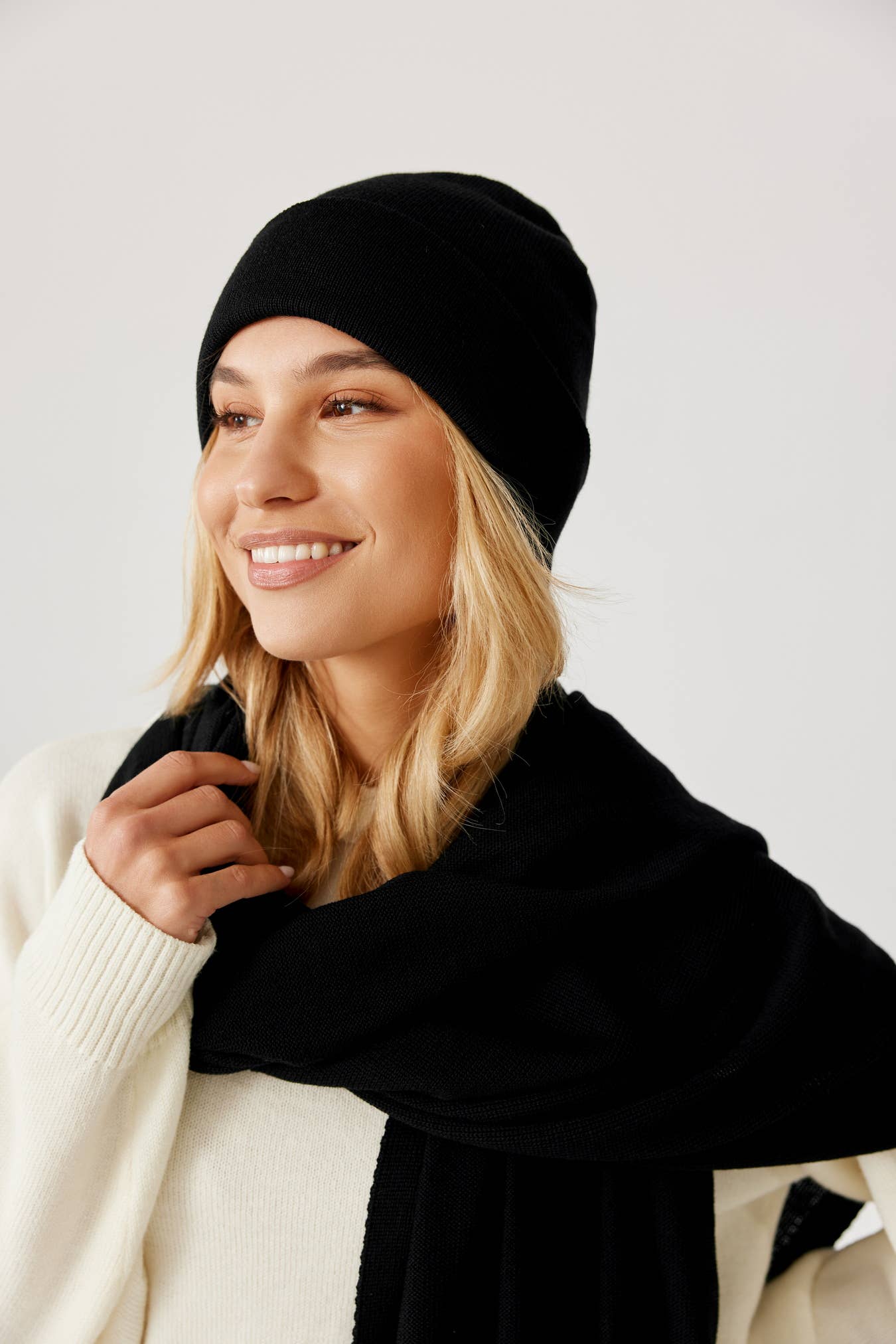 Ander - Vente Bonnet – femme - Bonnet classique NAOMI 100 % laine mérinos TOP SELLER1