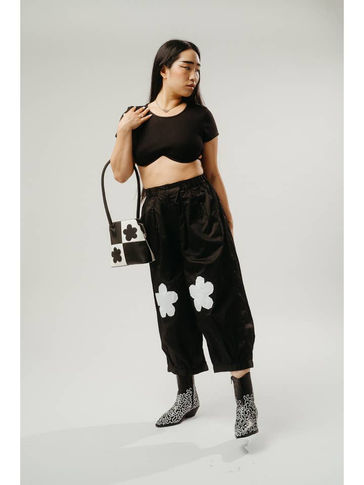 Mary Lo - Wholesale Pants - Women's - Flower Power Pants7