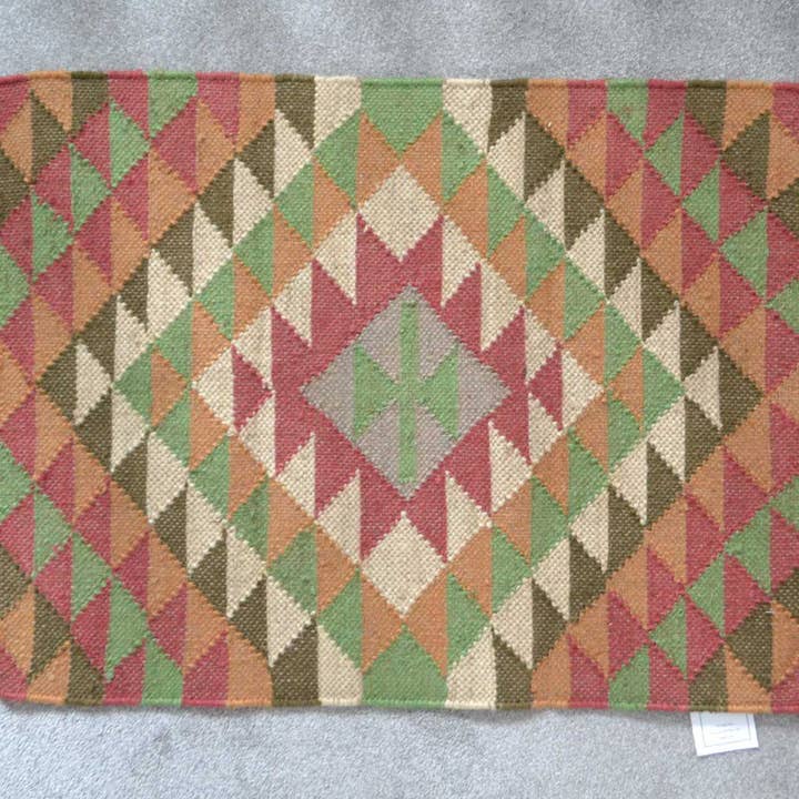 Tapis Kilim afghan en jute, laine et coton, styles 60x90 cm, 60x180 cm, 60x270 cm pour la vente par Designs Emporium