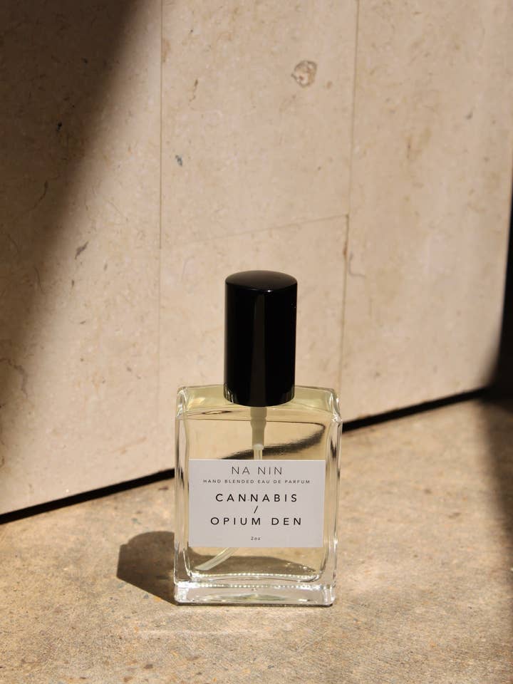 Eau de Parfum Cannabis & Opium Den/2oz per la vendita all'ingrosso da parte di Na Nin